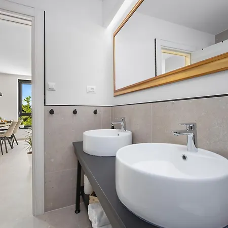 Pollentia Apartment Pula Exterior photo