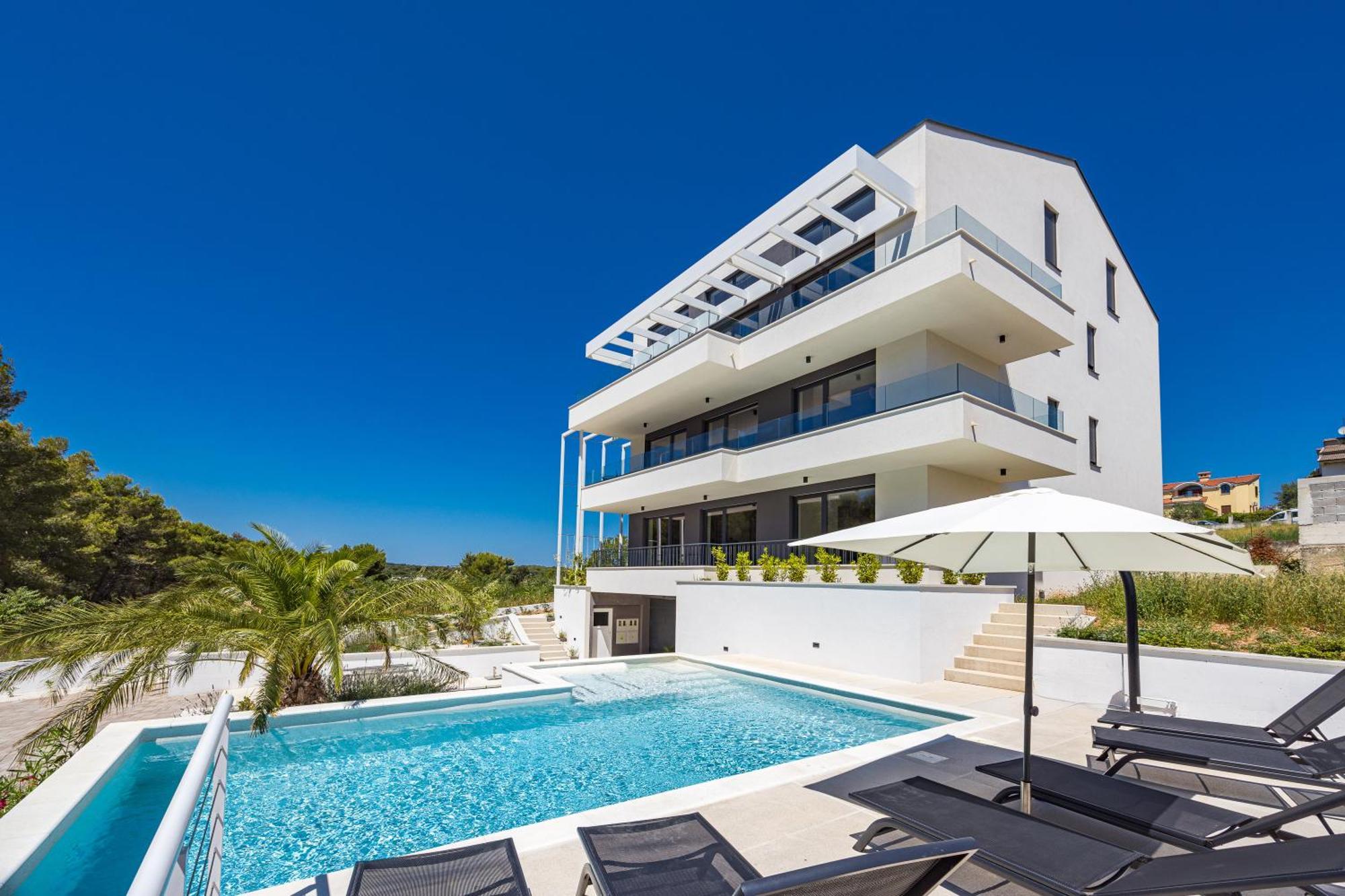 Pollentia Apartment
